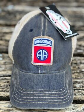 NWT 7.62 DESIGN U.S. Army 82nd Airborne Adjustable SnapBack Vintage Trucker Hat
